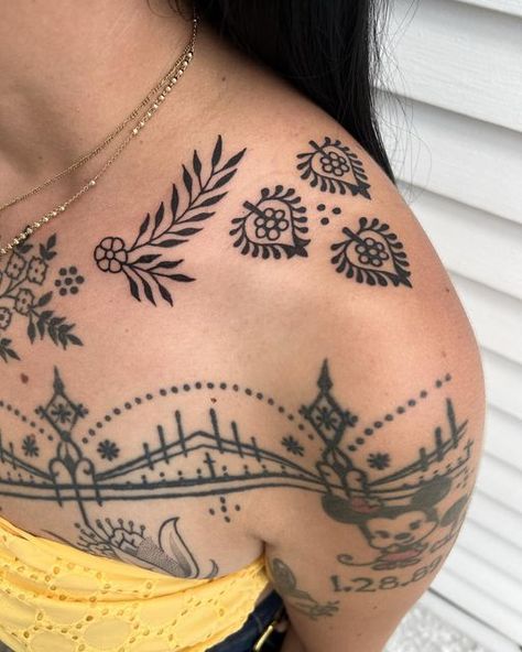 Collar Bone Tattoo American Traditional, Shoulder Cap Tattoo Traditional, Womans Chest Tattoo, Mexican Folk Tattoo, American Traditional Chest Tattoo Women, Cohesive Tattoos, Traditional Shoulder Cap Tattoo, Traditional Shoulder Tattoos For Women, Charm Tattoo Ideas