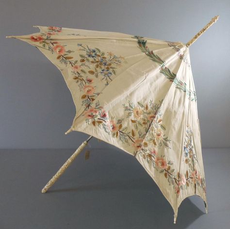 Parasol | V&A Explore The Collections Chinese Parasol, 1850s Fashion, World Decor, Vintage Fans, Umbrellas Parasols, Antique Clothing, Victorian Women, Cream Silk, National Art