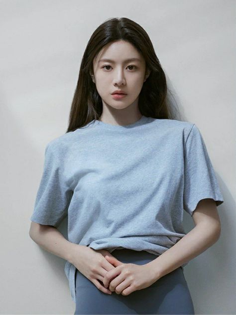 Go Yoon Jung for Mulawear 2021 Go Yoon Jung, Red Velvet Photoshoot, Wallpaper Lock Screen, Girl Actors, K Wallpaper, Beyond Beauty, Korean Actresses, Korean Celebrities, Korean Actress