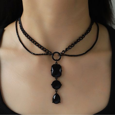 Black Jewel Necklace, Necklaces Gothic, Coquette Jewelry, Witch Necklace, Chainmail Jewelry, Goth Necklace, Edgy Accessories, Edgy Jewelry, Witch Jewelry