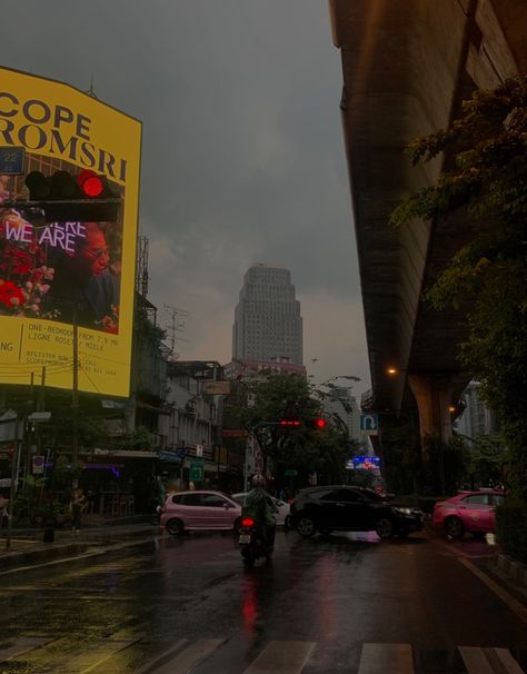 Dark City Aesthetic, Bangkok Thailand Aesthetic, Thailand Travel Aesthetic, Thailand Dark Aesthetic, Bangkok Aesthetic, Thai Travel, Country Aesthetic, Airplane Mode, Dark City