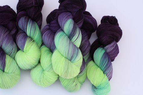 Hand dyed yarns in Nevada, USA Hand Dyed Yarn Projects, Yarn Aesthetic, Hand Dyed Yarn Inspiration, Dyeing Yarn, Indie Dyed Yarn, Nevada Usa, Yarn Inspiration, Variegated Yarn, 12 Pm