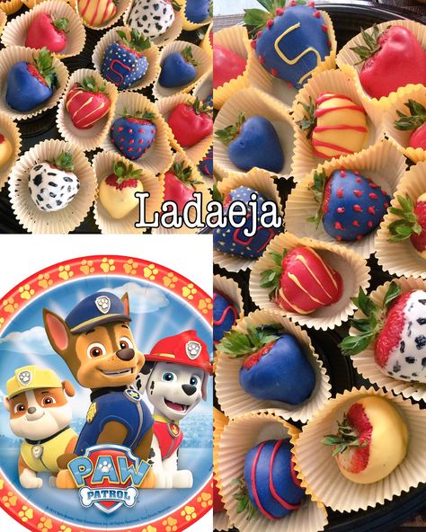 #pawpatrol #strawberries #coveredstrawberries Paw Patrol Strawberries, Paw Patrol Food Ideas 3rd Birthday, Paw Patrol Chocolate Covered Strawberries, Paw Patrol Candy Apples, Fourth Birthday Boy Theme Paw Patrol, Paw Patrol Birthday Decorations, Paw Patrol Party Decorations, Paw Patrol Decorations, Paw Patrol Birthday Theme