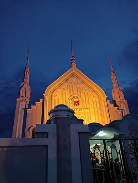 Iglesia ni Cristo Iglesia Ni Cristo Church Aesthetic, Iglesia Ni Cristo Church Wallpaper, Church Wallpaper, Collage Photo Frame Design, Widget Aesthetic, Filipino Funny, Picture Templates, Photo Frame Design, 8th Anniversary