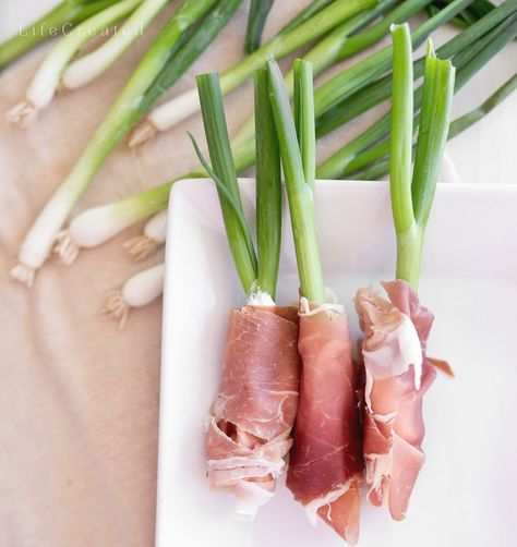 Prosciutto Wrapped Green Onions » LifeCreated Proscuitto Appetizers, Prosciutto Appetizer, Munchies Snacks, Cream Cheese Roll Up, Onion Rolls, Prosciutto Wrapped, Cream Cheese Rolls, Wedding Appetizers, Quick Side Dishes