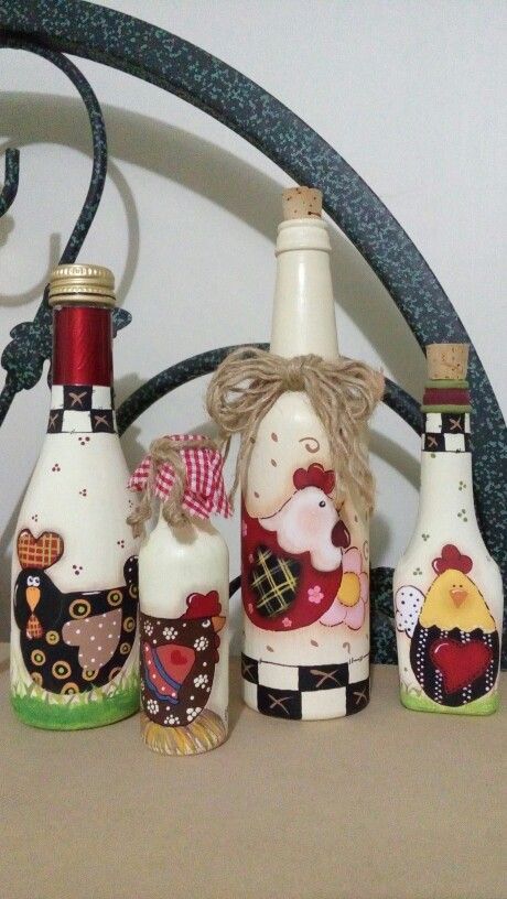 #bottle_artistEasy painting for beginners Easy painting ideas on canvas #bottle_art_designs_for_beginners #bottle_art_at_home Beer Crafts, Beer Bottle Crafts, Decorative Bottles, Chicken Crafts, Glass Bottle Diy, Painted Bottle, Wine Bottle Art, Wine Bottle Diy Crafts, Painted Wine Bottles