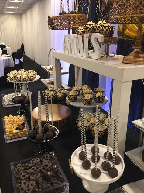 Black White And Gold Theme Party, Sweet 16 Gold And Black, Sweet 16 Black And Gold Theme, Prom Snacks, Masquerade Cake Pops, Black And Gold Sweet 16, Sweet Sixteen Candy Bar, Sweet Sixteen Party Themes, Lisa Birthday