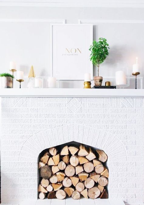 Fireplace Filler, Mantel Styling, Unused Fireplace, Design Camino, Mantle Styling, Painted Brick Fireplace, Style Me Pretty Living, Chicago Apartment, White Fireplace