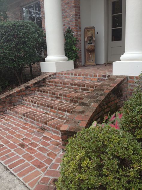 Idea for front steps to house Stairs Up To Front Door, Brick Landing And Steps, Brick Entry Steps, Brick Stoop Front Entry, Brick Steps Front Porch Entrance, Brick Stairs Outside Entrance, Brick Steps Front Porch, Brick Front Steps, Corner Steps