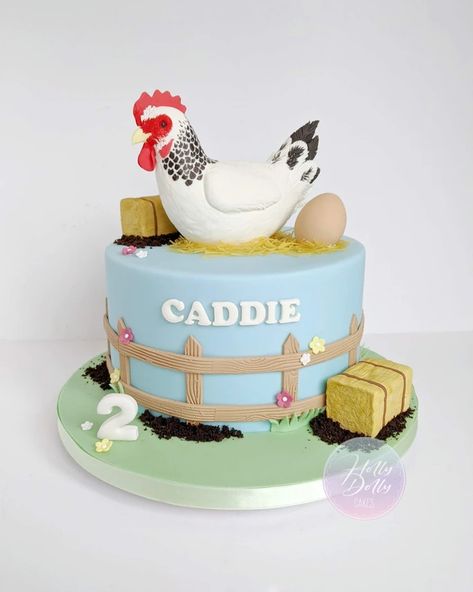 Chicken Farm Cake | Party Cakes Gallery Chicken Coop Cake, Chicken Cakes Birthday, Farm Baby Shower Cake, Chicken Cake Topper, Chicken Birthday Cake, Chicken Birthday Party, Dolly Cakes, Rooster Cake, Chicken Cakes