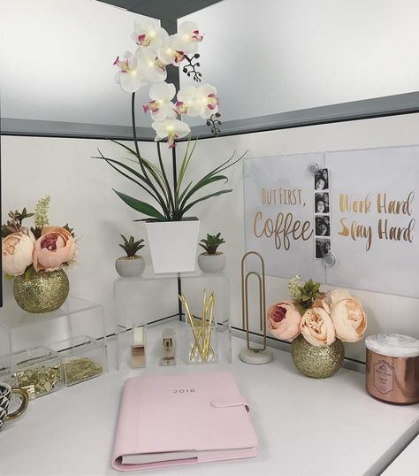 Cubicle desk decor - gold, pink, clear! Cubicle Desk Decor, Cute Cubicle, Work Cubicle Decor, Cube Decor, Cubicle Design, Office Space Decor, Cubicle Makeover, Work Desk Decor, Cute Desk Decor