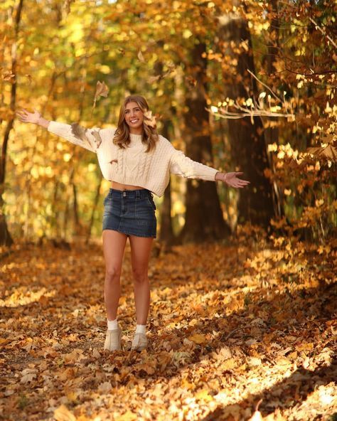 Falling for senior year🍂 #seniorsunday Fall Senior Photoshoot, Senior Picture Ideas Fall, Senior Pictures Fall, Fall Senior Pictures, Senior Photoshoot, Senior Picture Ideas, Fall Photos, Senior Pics, Senior Photos