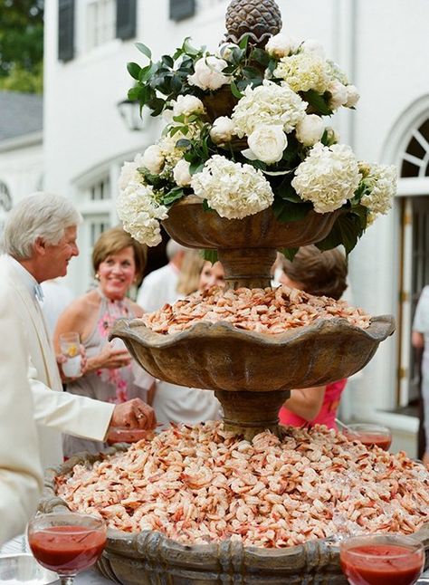 Backyard Wedding Reception Food, Reception Food Station, Wedding Reception Food Stations, Katering Pernikahan, Wedding Catering Display, Wedding Cocktail Hour Food, Coastal Food, Cocktail Hour Food, Wedding Food Stations