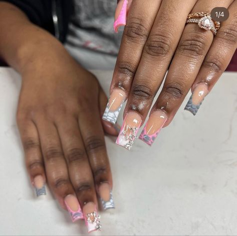 Pink Gray And White Nails, Pink And Grey Acrylic Nails, Grey And Pink Nails Designs, Grey French Nails, Gray And Pink Nails, Gray Acrylic Nails, Pink And Gray Nails, Grey And Pink Nails, Silver And Pink Nails