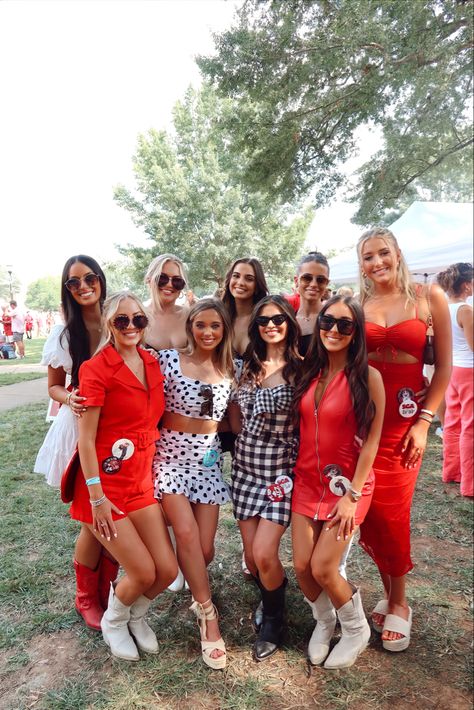 Alabama Gameday Outfit, Formal Sorority, Gameday Outfits, Gameday Outfit, Roll Tide, Sorority, Ncaa, Alabama, Ootd