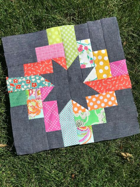 Scrappy Quilt Patterns, Quilt Square Patterns, Scrap Quilt Patterns, Jellyroll Quilts, Star Quilt Blocks, Patchwork Quilt Patterns, Star Quilt Patterns, Scrappy Quilt, Modern Quilt Patterns