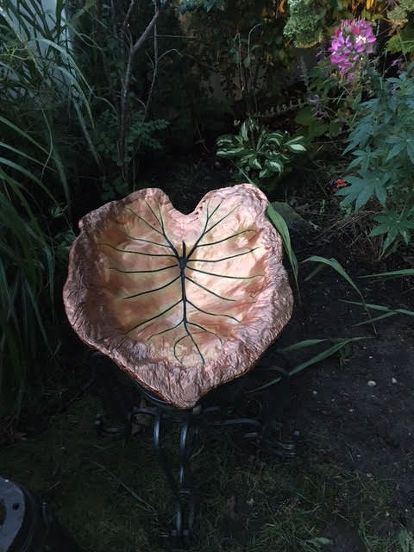 The gorgeous reason this woman lays a HUGE leaf on a mound of dirt! I made this leaf casting out of elephant ear leaf. This is my 1st leaf casting and I am extremely pleased with it. Its pretty easy to make. Concrete Bird Bath Diy, Cement Bird Bath, Bird Bath Diy, Cement Leaves, Bath Diy, Bath Garden, Concrete Bird Bath, Concrete Leaves, Book Art Projects