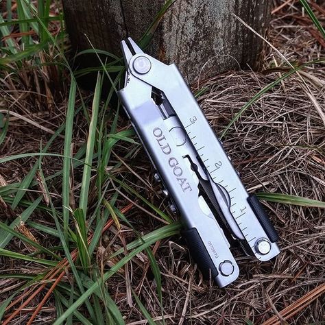 Gerber MP600 Multitool. The perfect piece of eqquipment for any "old g,  #07570 #gerber #mp600 #multi #tool Gerber Tools, Rc Hobbies, Gadgets And Gizmos, Multi Tool, Hobbies, Gadgets, Tools, Reading, Beauty