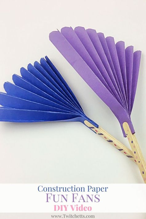 Construction Paper Crafts for Kids. DIY Paper fans with fun decorative handles! Construction Paper Crafts For Kids, Construction Paper Crafts, Inside Art, Paper Craft Videos, Paper Fan, Book Origami, Diy Fan, Diy And Crafts Sewing, Dog Crafts