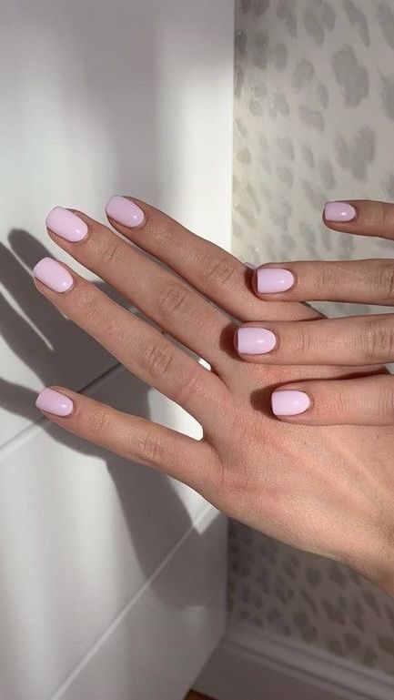 Autumn Almond Nails, Classy Short Nails, Short Summer Nails, Trendy Shades, Pink Nail Designs, Oval Nails, Pastel Nails, Beautiful Nail Designs, Gel Nail Designs