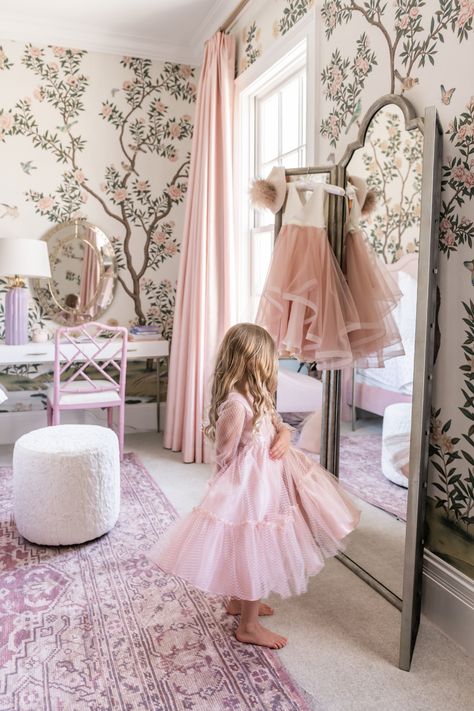 Isla Rose's Room Reveal... - Rach Parcell Family Room Paint, Rose Bedroom, Alice Lane, Girls Room Design, Big Girl Bedrooms, French Country Bedrooms, Princess Room, Girl’s Room, Girl Bedroom Designs