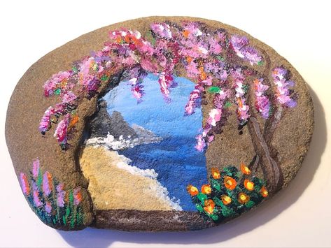 Realistic Paper Flowers, Acrylic Painting Rocks, Making Paper Flowers, Garden Rock Art, Diy Rock Art, Stone Art Painting, Art Painting Tools, Painted Rocks Craft, Plain Paper