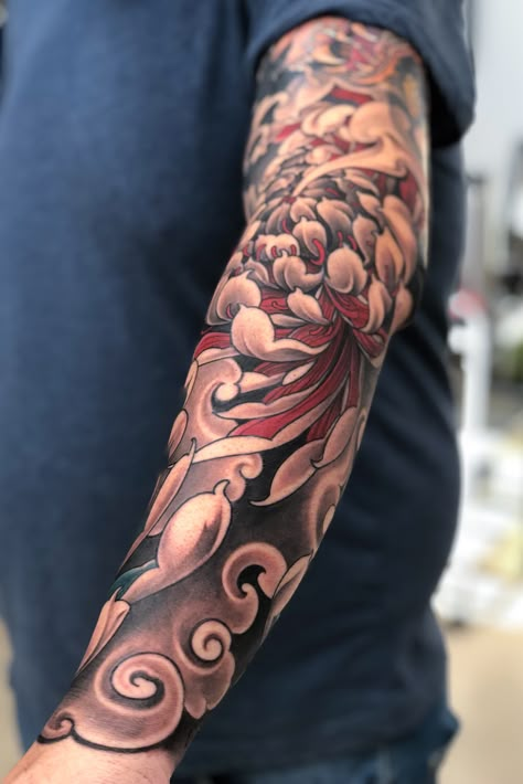 Man's Tattoo, Tatuajes Irezumi, Tato Irezumi, Japanese Forearm Tattoo, Tattoo Japonais, Tato Lengan Bawah, Japanese Leg Tattoo, Tattoo Japanese Style, Japanese Flower Tattoo