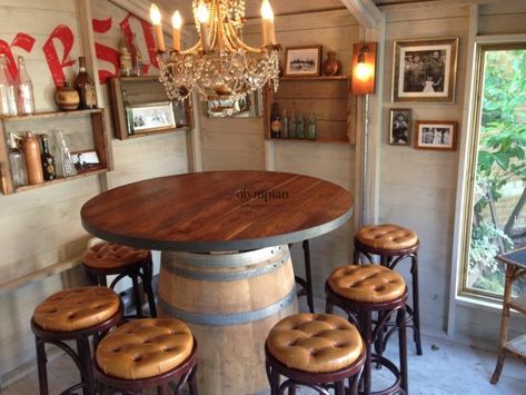 Garden Pub Shed, Pub Interior Ideas, Home Pub Ideas, Shed Bar Ideas, Backyard Pub, Shed Bar, Garden Pub, Pub Shed, Pub Interior