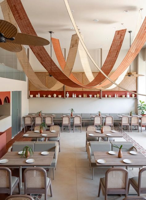 Natural Cafe Design, Earth Tone Restaurant, Earthy Restaurant, Earthy Restaurant Design, Indian Style Cafe Interior, Indian Restaurants Interior Design, Indian Traditional Restaurant Design, Terrazzo Bar, Vitrified Tiles