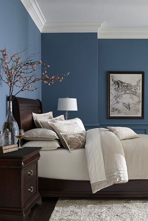 Bedroom Color Ideas – Gorgeous Bedroom Color Schemes That Will Give You Inspiration To Your Next Bedroom Remodel - davidreed.co Small Bedroom Color Ideas, Bedroom With Blue Walls, Small Bedroom Colours, Best Bedroom Paint Colors, Colorful Bedroom Decor, Bedroom Paint Colors Master, Beautiful Bedroom Colors, Blue Bedroom Walls, Best Bedroom Colors