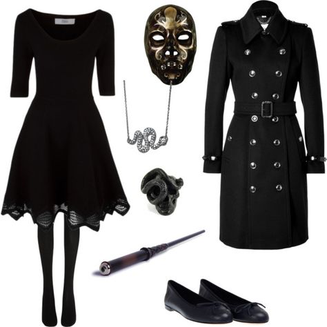 Deatheaters Aesthetic Outfits, Pansy Parkinson Inspired Outfits, Hermione Granger Deathly Hallows Outfits, Black Witchy Outerwear For Cosplay, Snape Outfit, Slytherin Inspired Outfits, Cute Goth Outfits, Detective Outfit, Slytherin Outfit