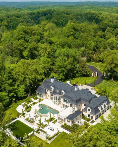 Modern French Chateau, Texas Mansions, Luxury Homes Exterior, Countryside Cottage, Office Interior Design Modern, Primary Suite, Pool Cabana, Dream Mansion, Grand Ballroom