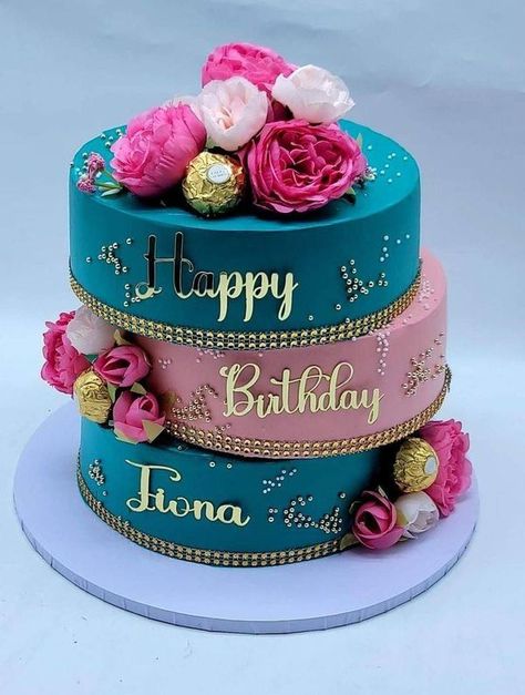 Elegant Cake Decorating Ideas, Cross Cake Ideas, Elegant Cake Decorating, Cross Cake, Cross Cakes, Elegant Cake, Budget Family Meals, Cake Decorating Ideas, Elegant Cakes