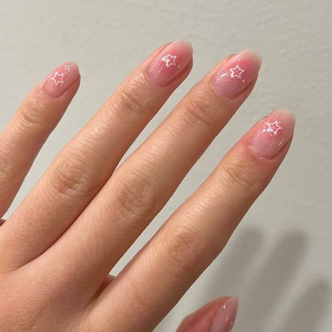 Indigo Almond Nails, Normal Nail Polish Ideas Designs, Pink Manicure Designs, Blush Nails Short, Short Douyin Nail, Short Nails Ideas Pink, Short Aesthetic Nails, Korean Short Nails, Short Jelly Nails