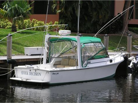 1989 Shamrock Cuddy Cabin located in Florida for sale Cuddy Cabin Boat, Fort Lauderdale Florida, Power Boats, Fort Lauderdale, Outdoor Bed, Boats, Fort, Florida, Cabin