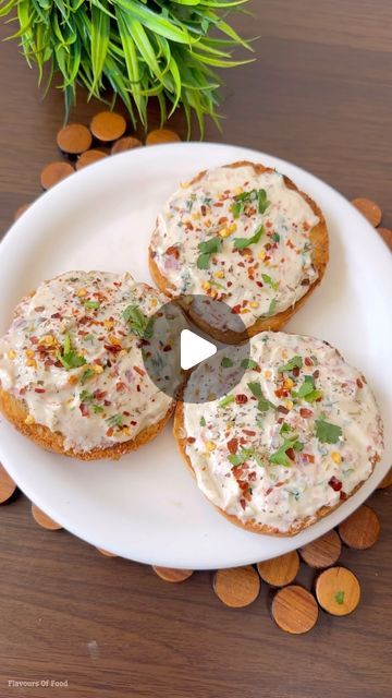 High Protein Vegetarian Snack Recipes, Healthy Bread Spreads, Paneer Dishes Starters, Healthy Snacks Spicy, Healthy Evening Snacks Recipes, Starters Recipes Vegetarian, Indian Fruit Salad Recipe, Protein Snack Recipes, Easy Indian Appetizers