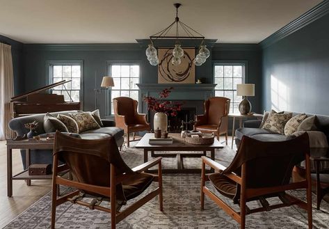 This Connecticut home in a forested setting gets a charming update Colorful Transitional, Becca Interiors, Cozy Mood, Modern Farmhouse Living, Living Room Color Schemes, Modern Farmhouse Living Room, Interior Work, Room Color Schemes, Classic Architecture