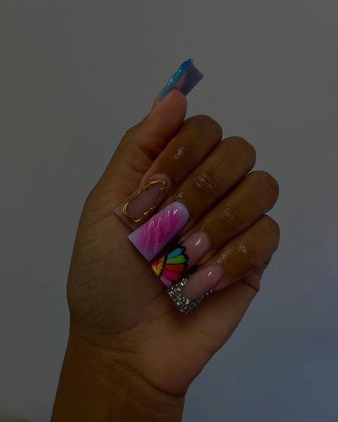 Trippy Nail Designs, Long Duck Nails, Unique Acrylic Nail Designs, Nail Cam, Nails Sets, Abstract Nail, G Nails, Girl Nails, Duck Nails