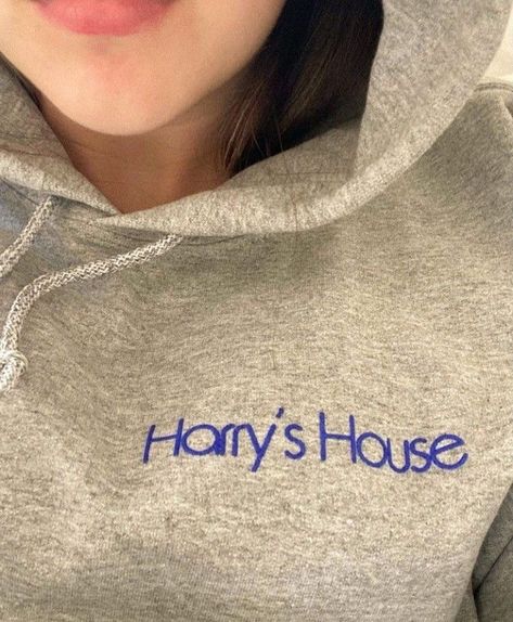 Harry's House, House Aesthetic, Bestest Friend, Mr Style, Choose Love, Foto Ideas Instagram, Harry Edward Styles, Edward Styles, Love On Tour