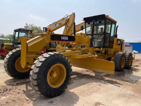 140g used Cat motor grader for sale Tractors For Sale, Civil Construction, Motor Grader, Wheel Loader, Construction Equipment, Heavy Equipment, Caterpillar, Tractor, Contact Us