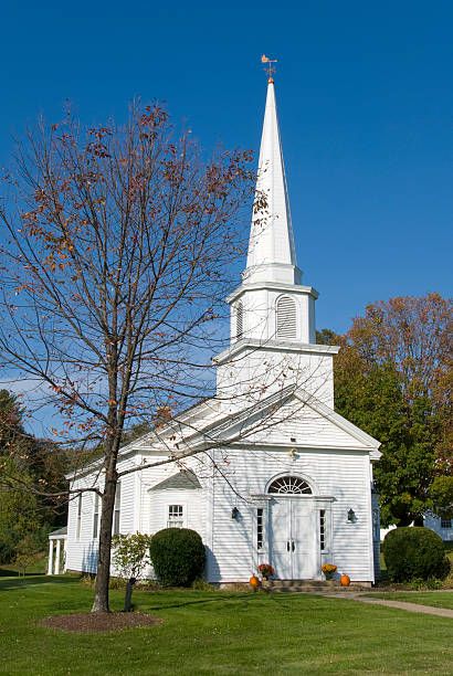 Country Churches Pictures, Church Ornaments, Church Images, Church House, Abandoned Churches, Country Churches, Old Country Churches, Flowers Quotes, Church Pictures