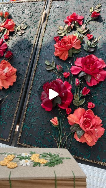 Pallette Knife Painting, Sculpted Flowers, Sculpture Art Projects, Flower Frames, Knife Painting, Sculpture Painting, Frozen In Time, Diy Canvas Art Painting, Diy Canvas Art