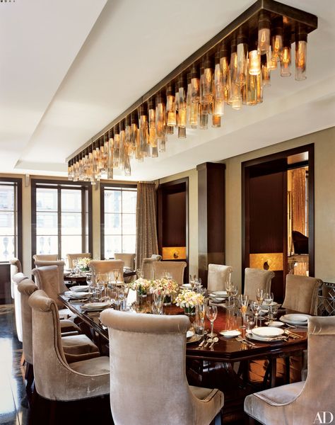 Big Dining Room Tables, Elegant Dining Rooms, Large Dining Room Table, Mansion Living, Dining Area Design, Dining Room Decorating, Party Tables, Traditional Dining Room, Large Dining Table