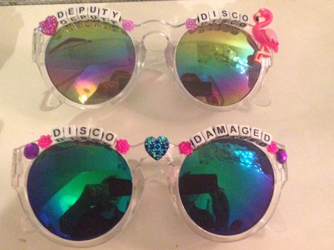 Festival sunglasses...customised...for further info email kirsty@beautybycherryk.com Decorate Sunglasses Aesthetic, Decorate Sunglasses, Teen Summer Crafts, Iris Sunglasses, Teen Girl Aesthetic, Diy Sunglasses, Sunglasses Aesthetic, Beaded Glasses, Beaded Sunglasses