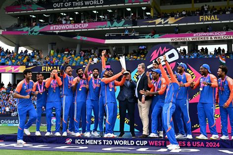 Rohit Sharma holds the T20 World Cup trophy aloft, and the celebrations begin | ESPNcricinfo.com Cup Photo, Bat And Ball, World Cup Trophy, India Win, Indian Cricket Team, Team India, Rohit Sharma, T20 World Cup, Indian Cricket