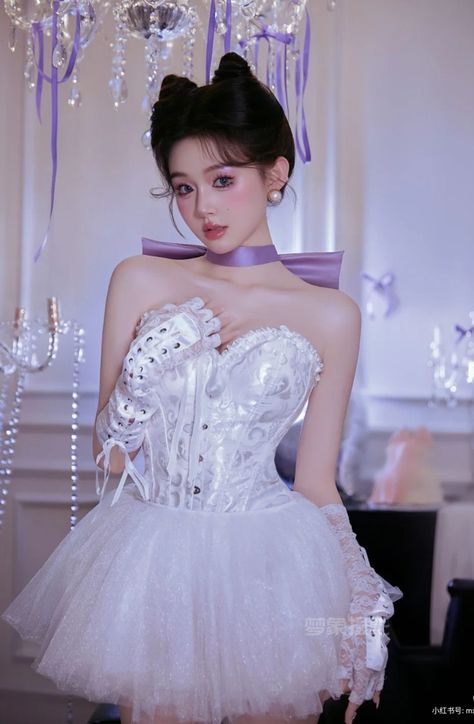 Ulzzang Cosplay, Birthday Photoshoot Ideas, Crystal Shelves, Body Reference Poses, Birthday Photoshoot, Kpop Outfits, Stage Outfits, Fashion Photoshoot, Photoshoot Ideas