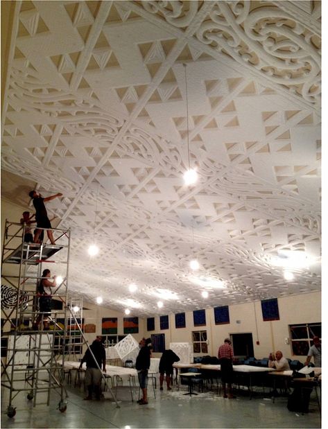 Maori Home Decor, Maori Architecture, Ceiling Architecture, Interior Screen, Maori Culture, Houses Interior, Pattern Interior, Maori Patterns, Maori Designs