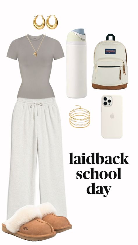 #inspo #outfit #schoolfit #outfitinspo #laidbackoutfit #cute #cuteoutfits #uggoutfits #sweatpantouftits Cute School Fits Winter, Fits For School Cute, Cute Cold Weather Outfits For School, Collage Outfits Winter, School Fit Inspo Winter, Cute Comfy College Outfits, Comfy Outfits Lazy School, Cozy Fits For School, Preppy School Outfits Strict Dress Code