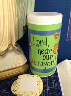 Students need to know that they can talk to God about their every little thought- however, encouraging this kind of prayer in a classroom ca... Ccd Crafts, School Chapel, Catholic Classroom, Religion Activities, Vacation Bible School Craft, Prayer Jar, Catholic Homeschool, Catholic Education, Prayer Corner