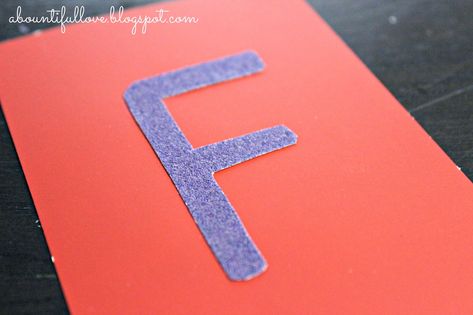 Sandpaper Letters Diy, Diy Tactile Letters, Sand Paper Letters Montessori, Phonics Games Eyfs, Diy Sandpaper Letters, Prewriting Activities, Letters Preschool, Sandpaper Letters, Montessori Work